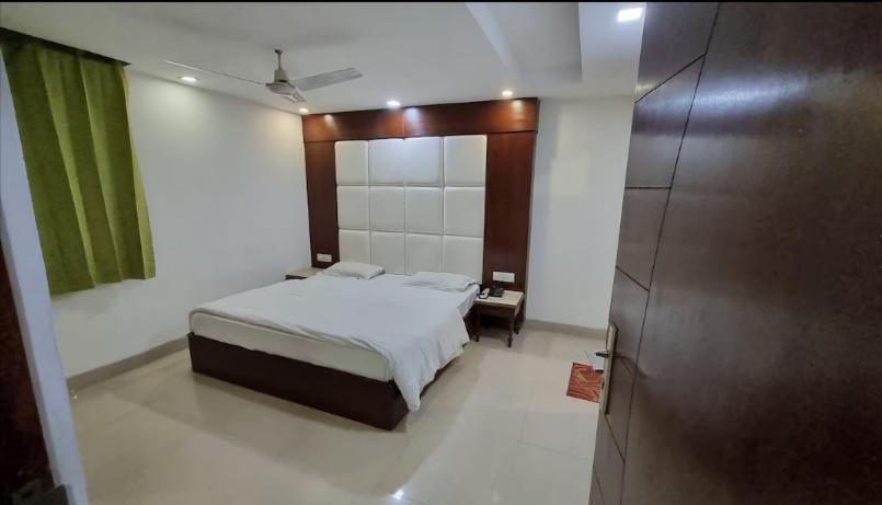 โฮเต็ล ดีพ Hotel มัสซูรี ภายนอก รูปภาพ