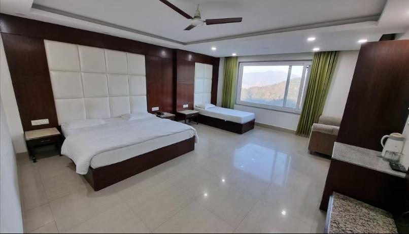 โฮเต็ล ดีพ Hotel มัสซูรี ภายนอก รูปภาพ